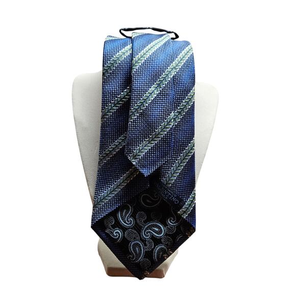 Blue Necktie GIANFRANCO VALENTINO 100% Italian Silk Hand Finished Men's Tie - Picture 2 of 4